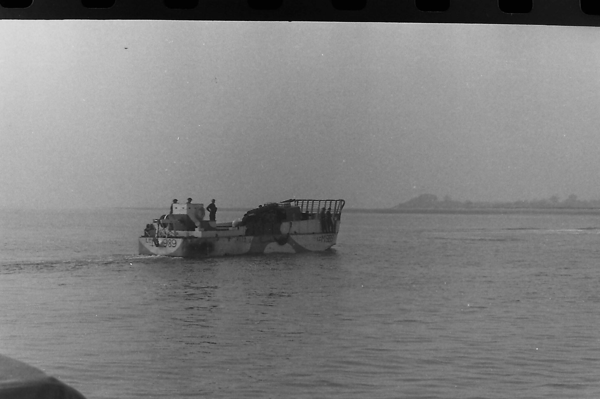 Operation_Blazer_3_At_sea_(7)